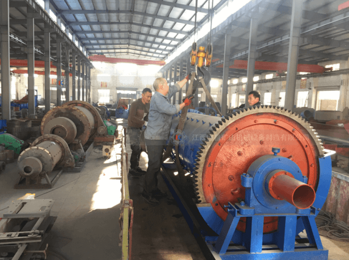 GM系列滾動軸承球磨機(jī)